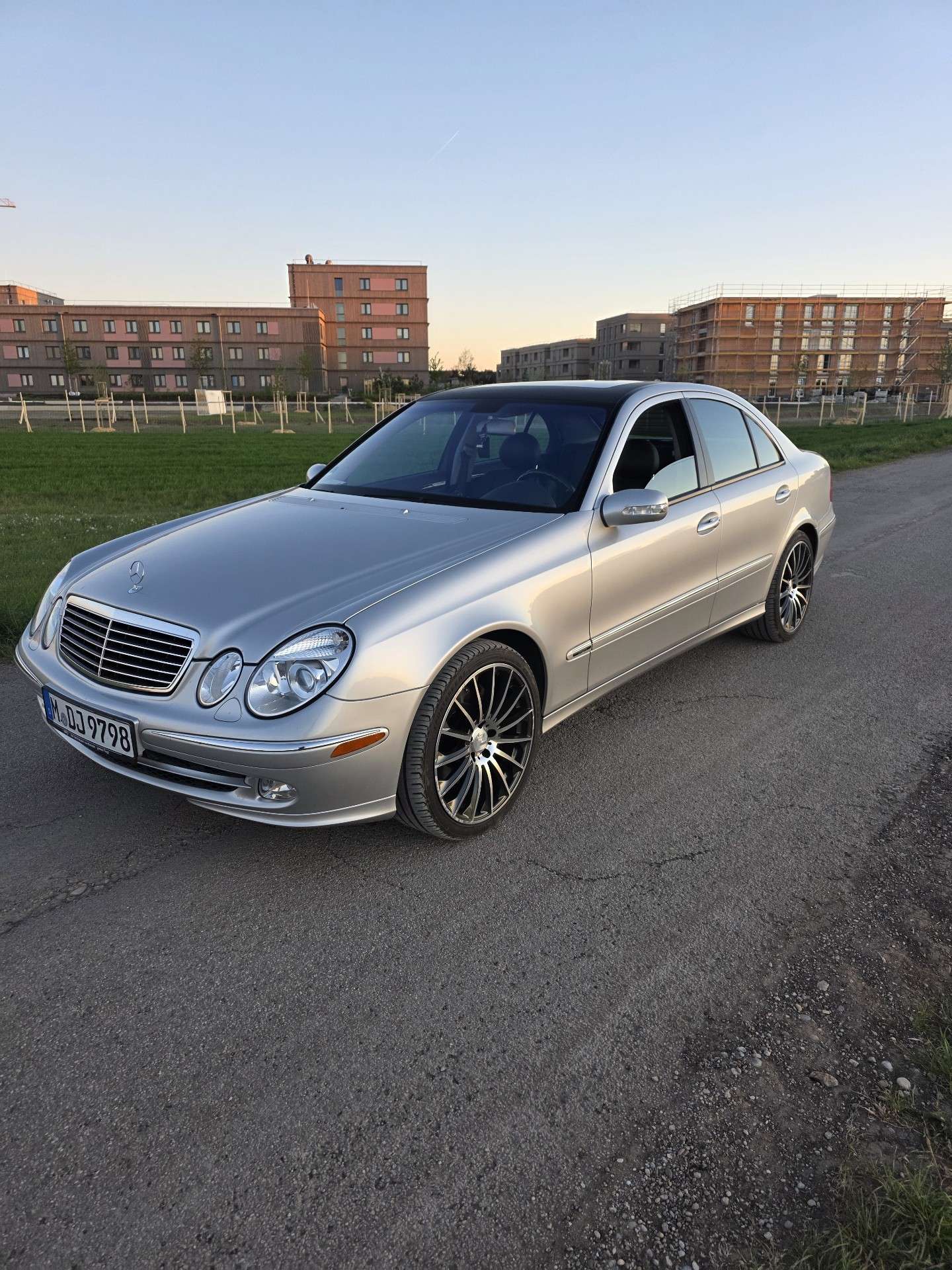 Second hand Mercedes Benz E-Class 500