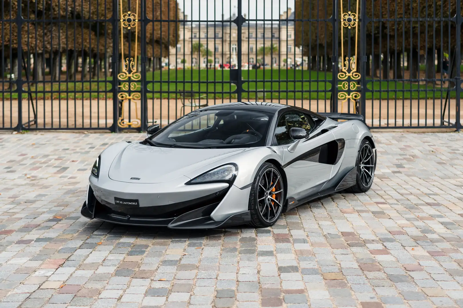 McLaren 600LT Coupe V8 3.8 600 ch - full carbon, PPF, 5 100 kms Silber - 1