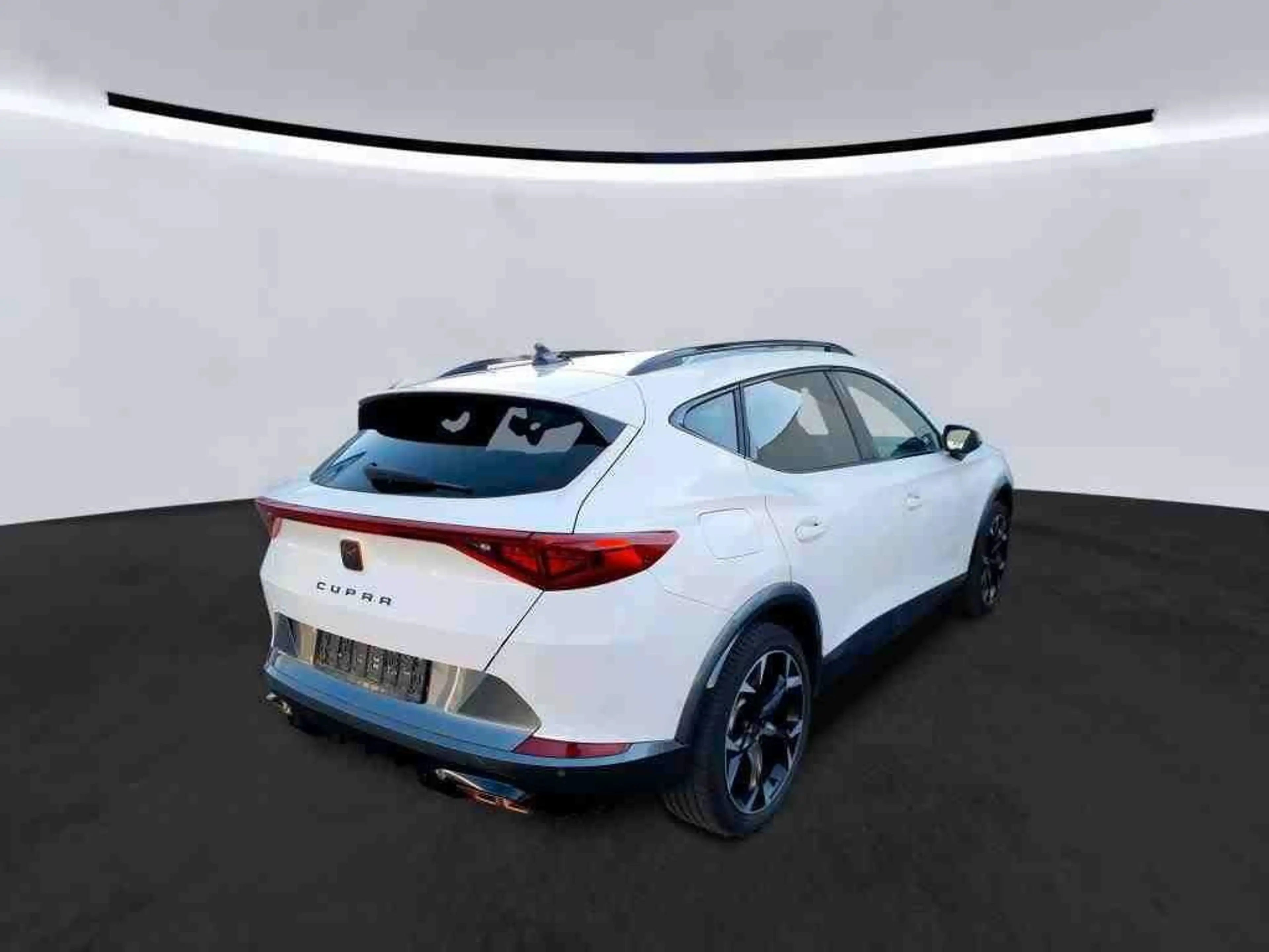 CUPRA Formentor VZ 1.4e/TSI Navi SHZ ACC LED PDC Alu — photo 3