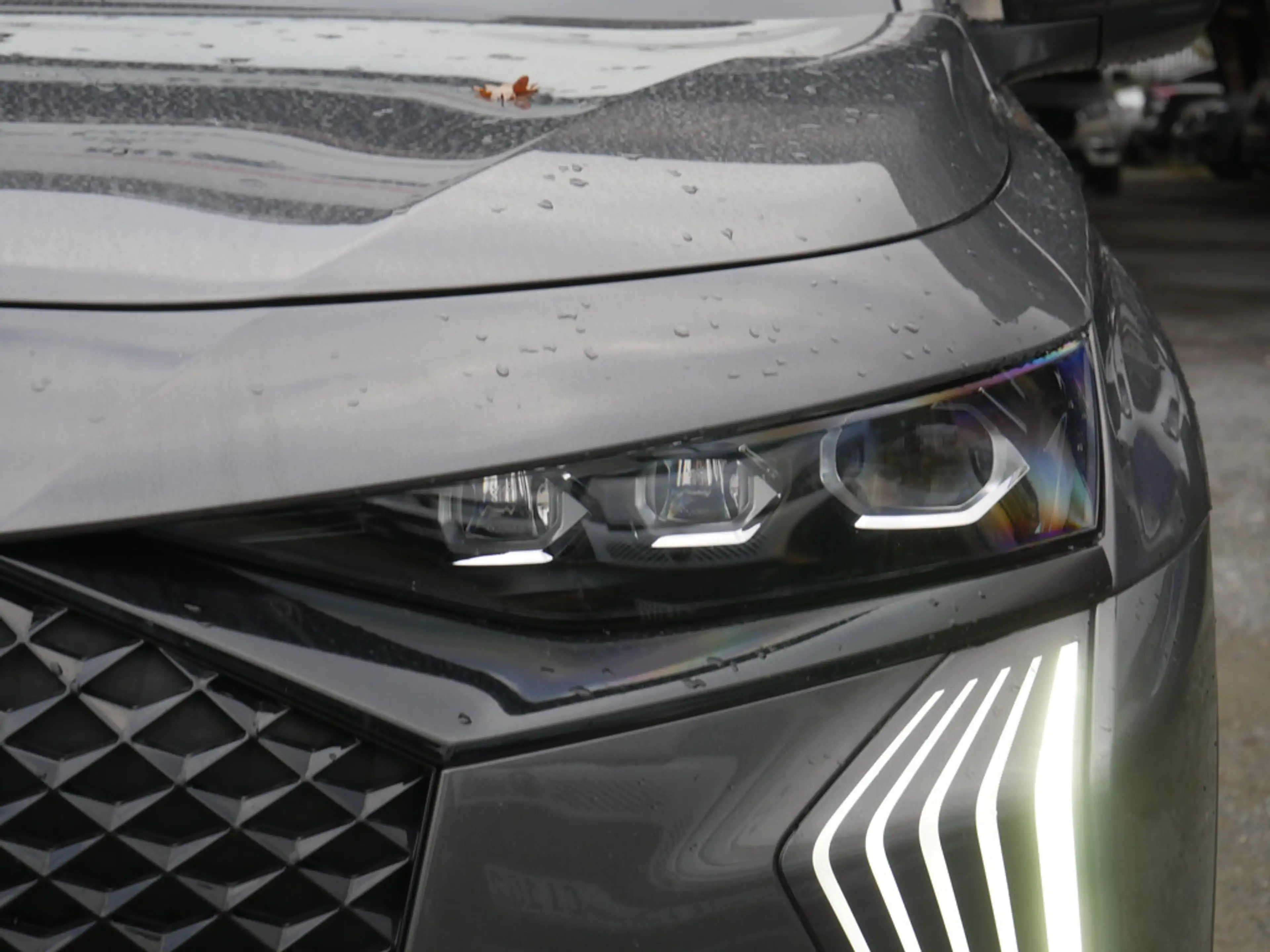 DS Automobiles DS 7 Crossback Performance Line+ BlueHDi 130 — photo 20