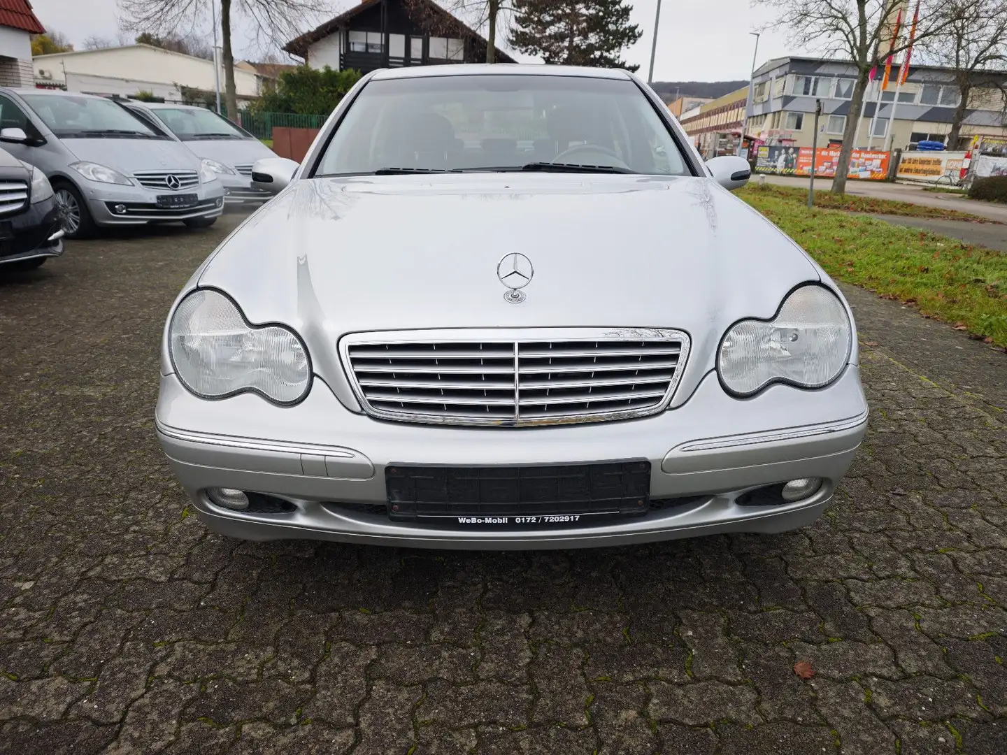 Mercedes-Benz C 180 Automatik, vieles neu!! Navi, Bluetooth u Argent - 2