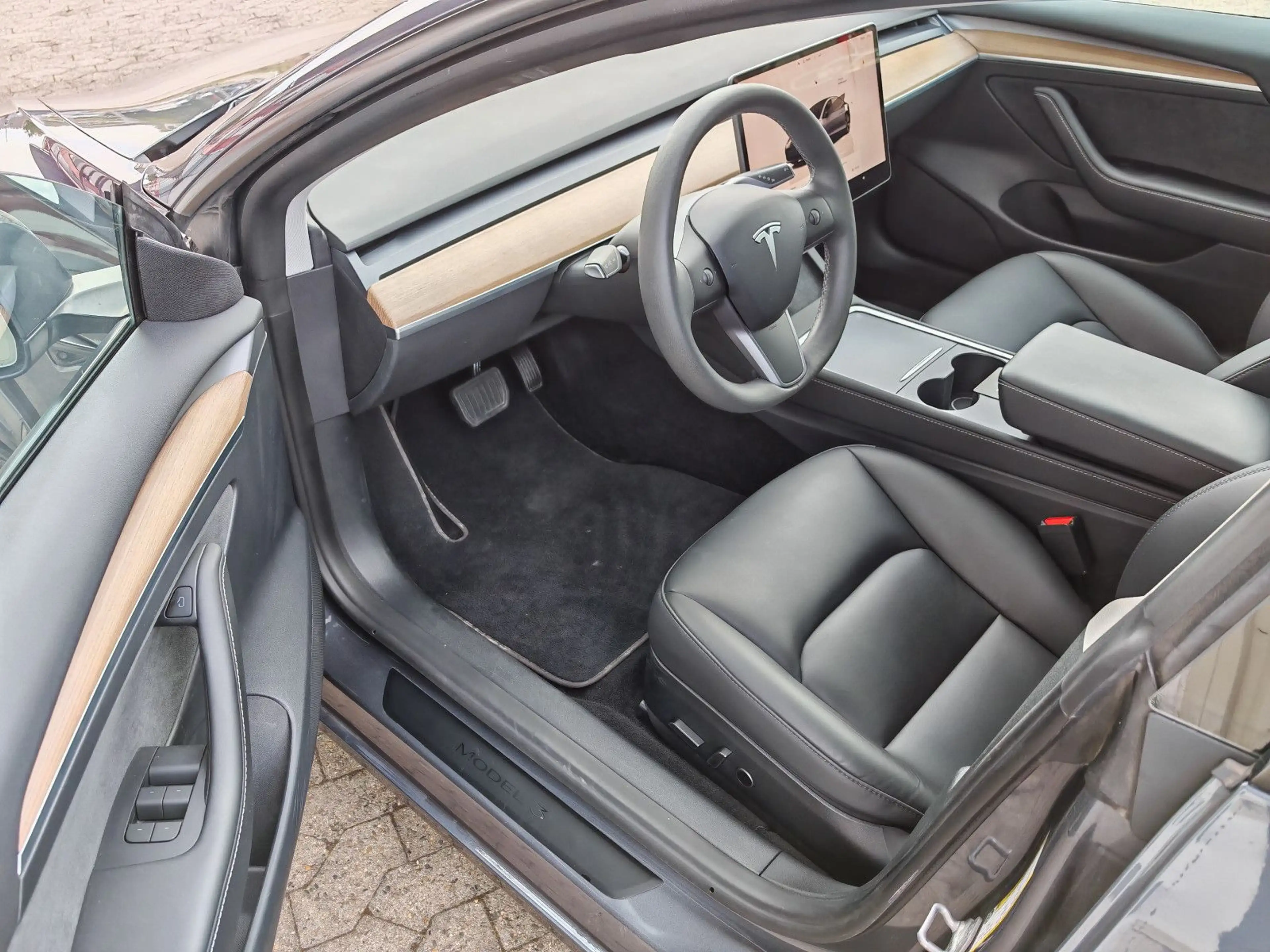 Tesla Model 3 Long Range RWD | EAP | AHK | SoH 92,1% — photo 2