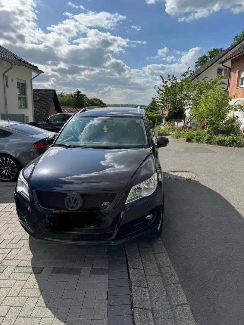 Volkswagen Tiguan 2.0 TSI 4Motion Freestyle Schwarz - 1