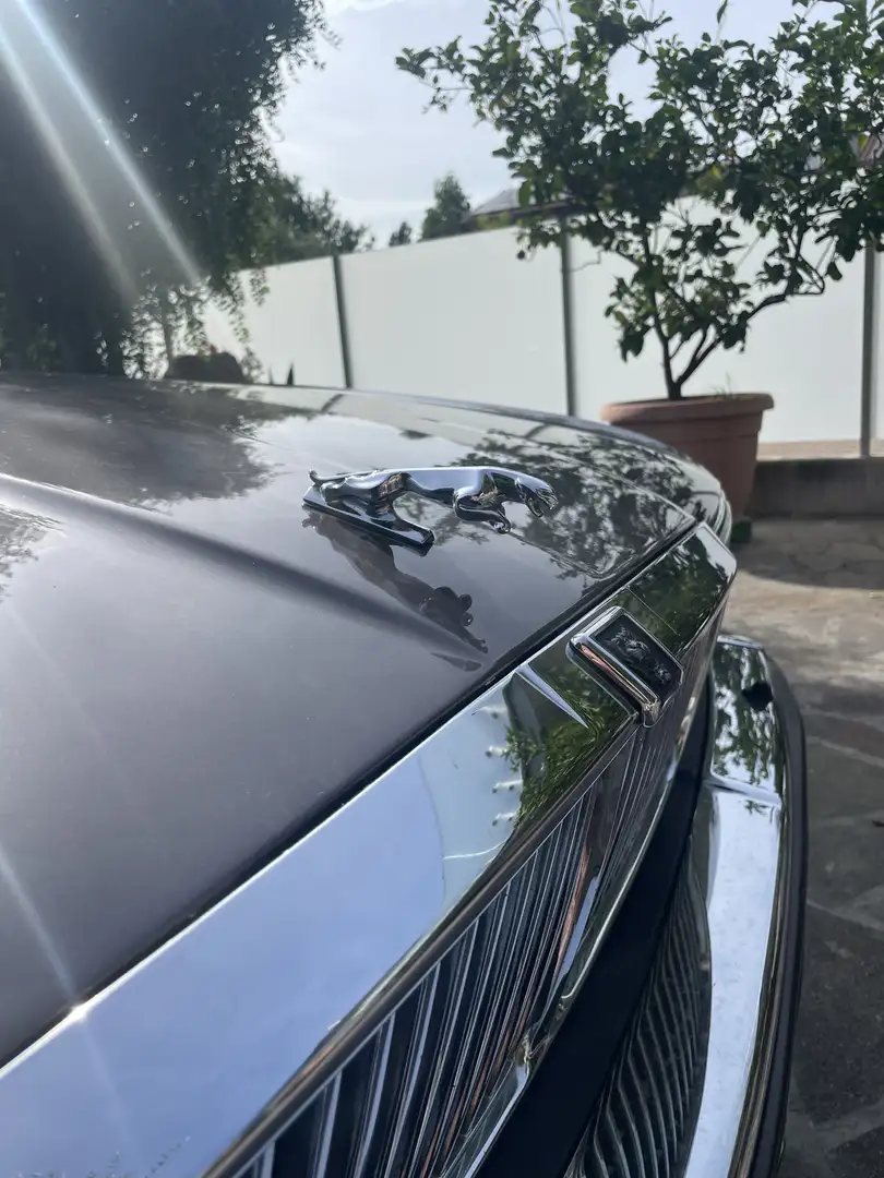 Jaguar Sovereign Grigio - 2