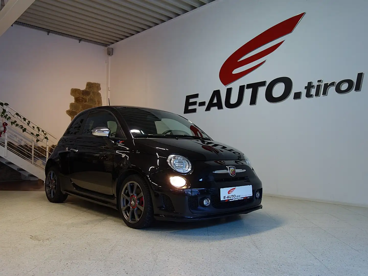 Abarth 500 *ÄUßERST GEPFLEGT *HISTORIE *WENIG KM Custom Noir - 1