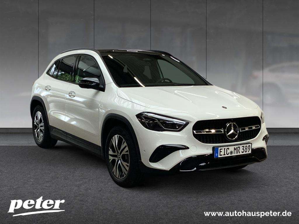 Mercedes-Benz GLA 220