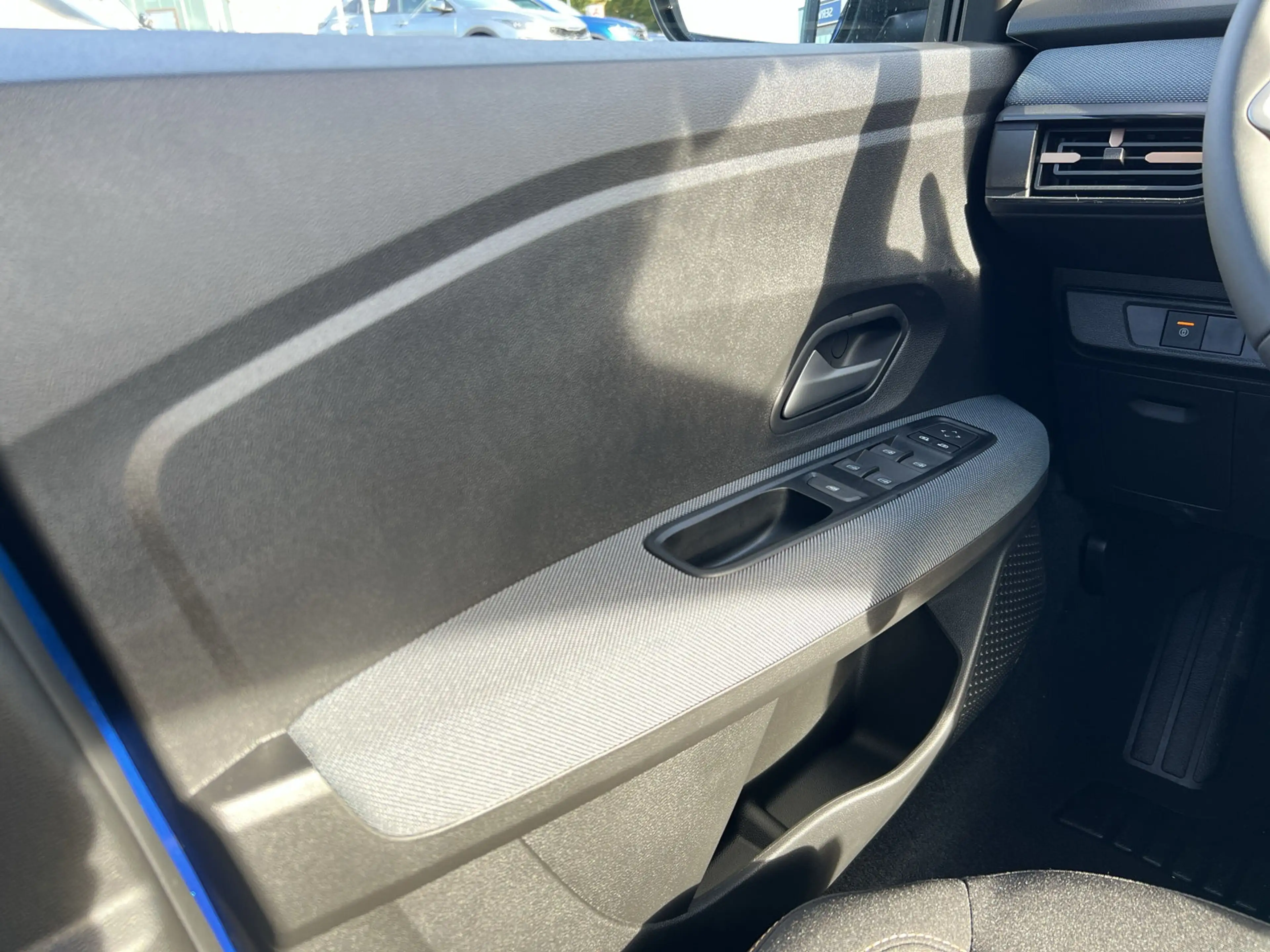 Dacia Sandero Stepway TCe 110 Expression SHZ+RFK — photo 13