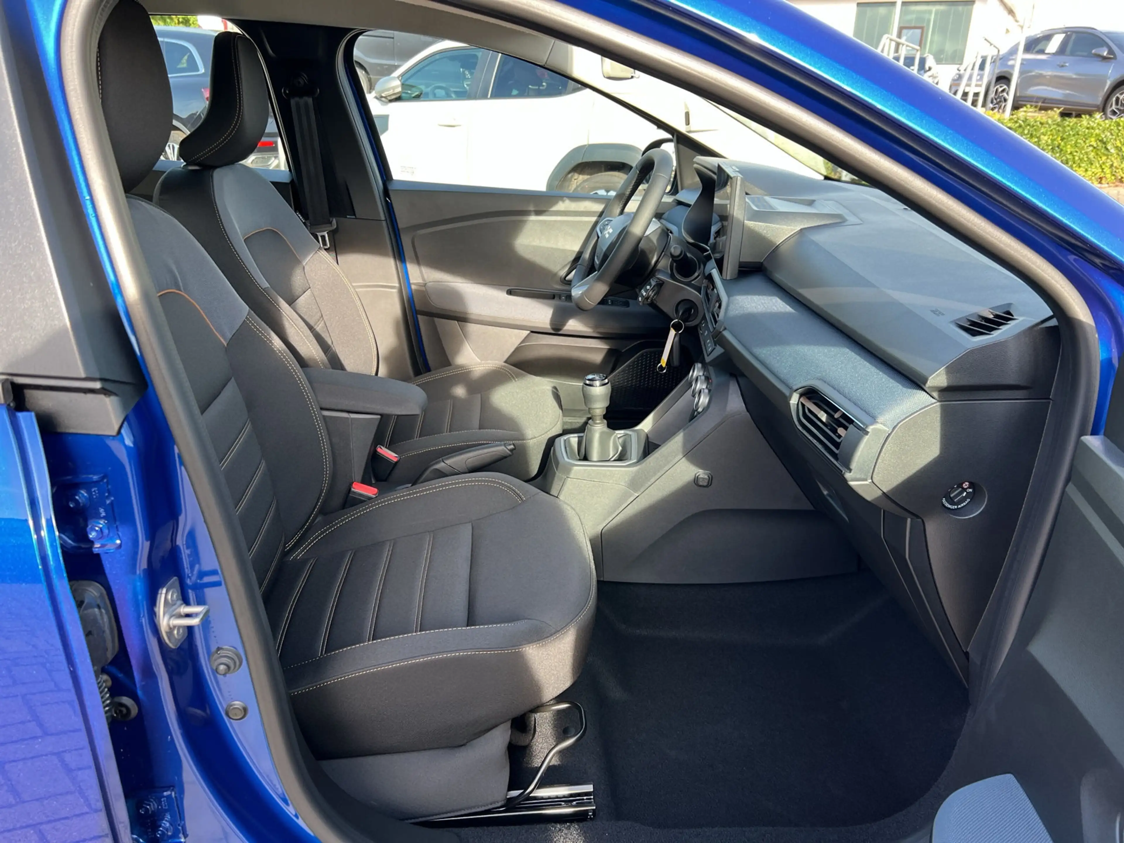 Dacia Sandero Stepway TCe 110 Expression SHZ+RFK — photo 9