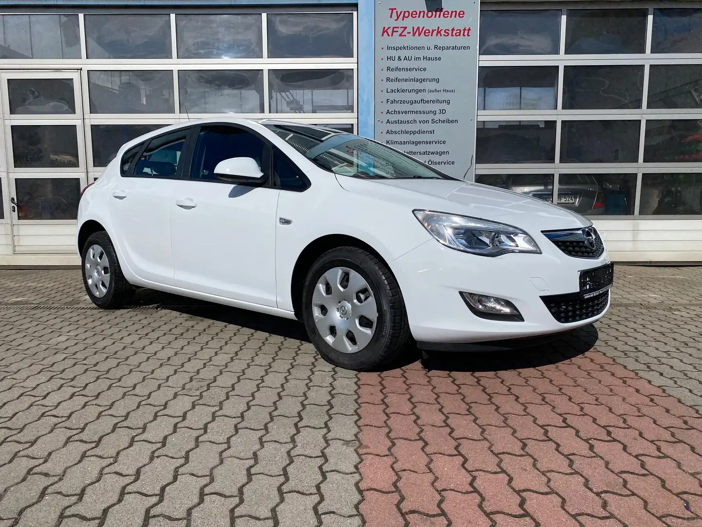 Opel Astra 1.4 ecoFLEX , wenig KM , 1.Hand, HU/AU neu Bianco - 2
