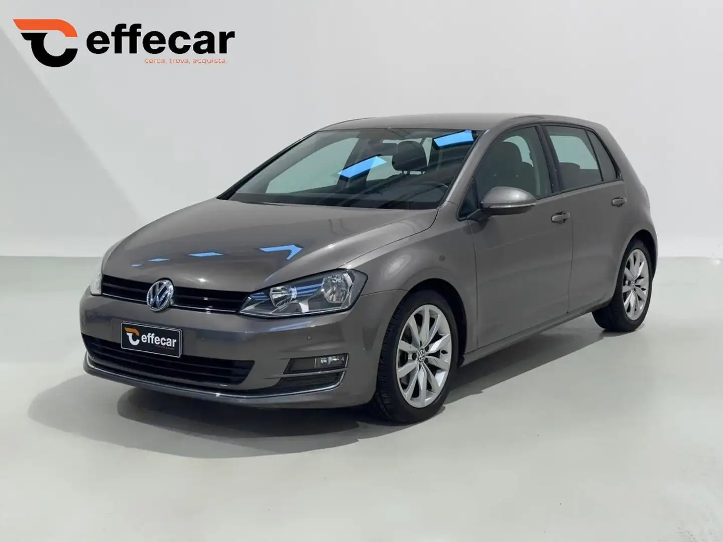 Volkswagen Golf 1.4 TSI 5p. Highline BlueMotion Technology Grau - 1