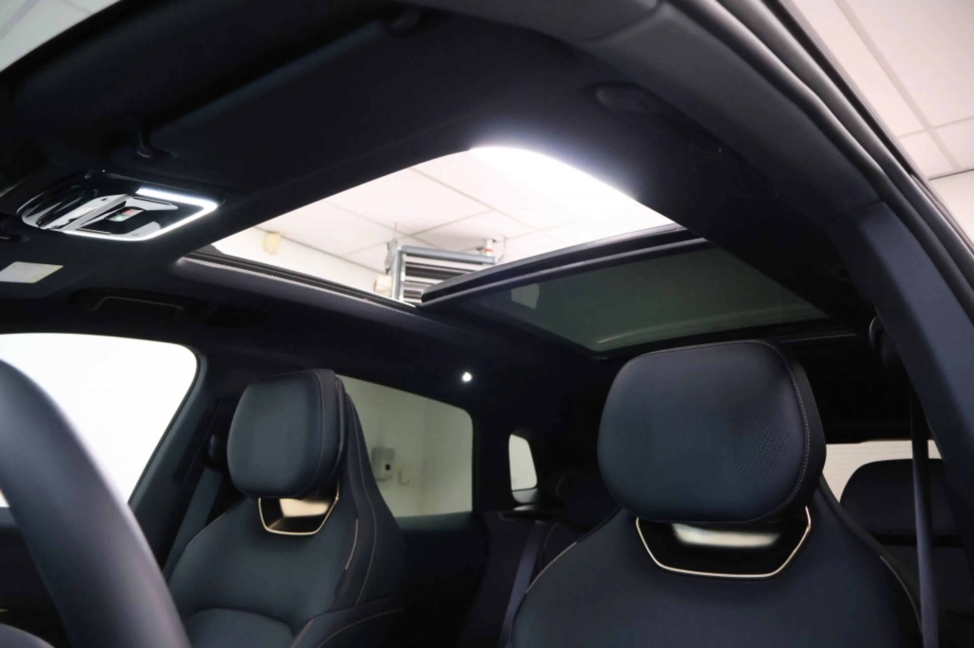 Lynk & Co 08 1.5 PHEV More | Tot 200 km Elektrisch — photo 10