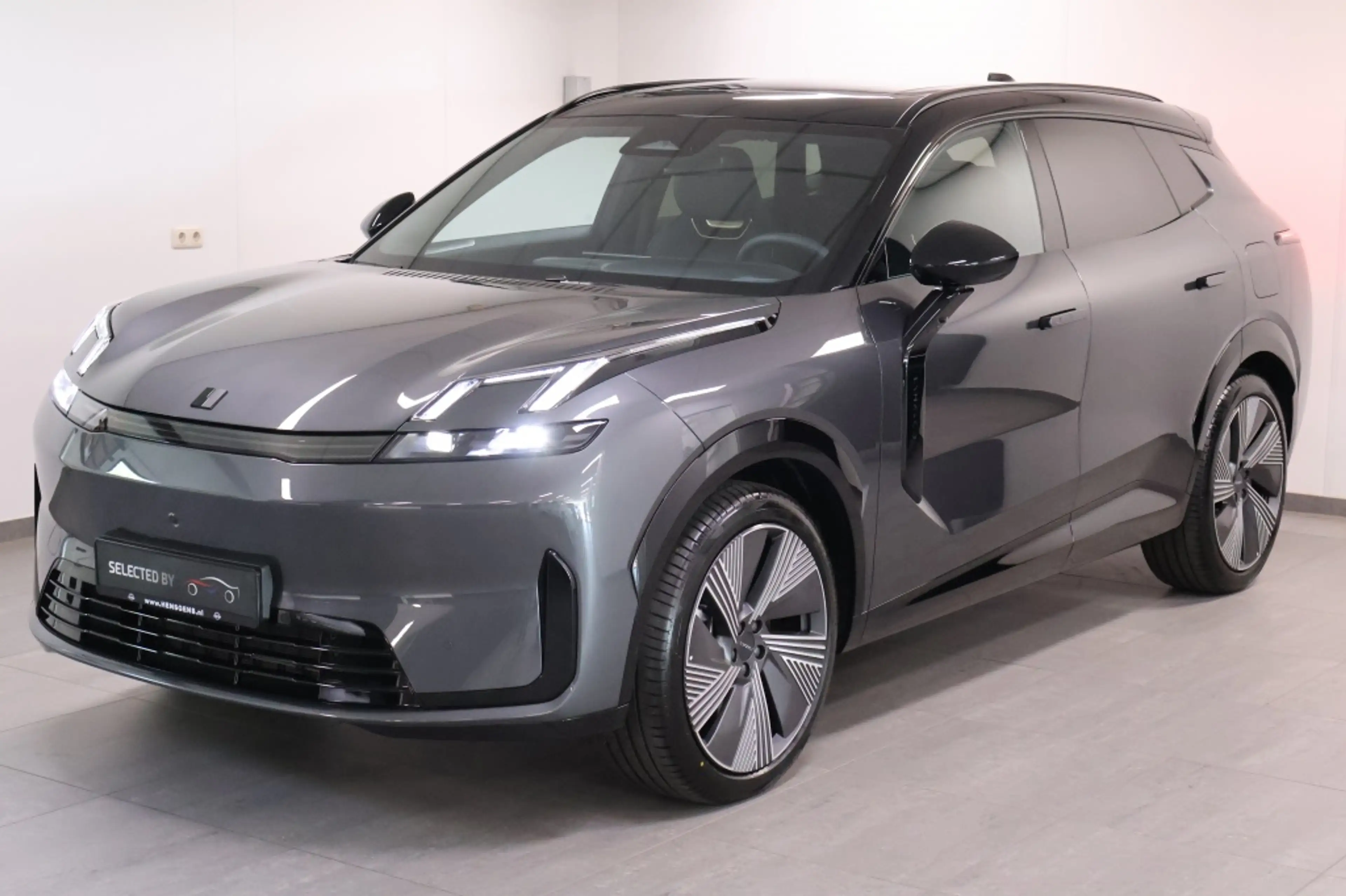 Lynk & Co 08 1.5 PHEV More | Tot 200 km Elektrisch