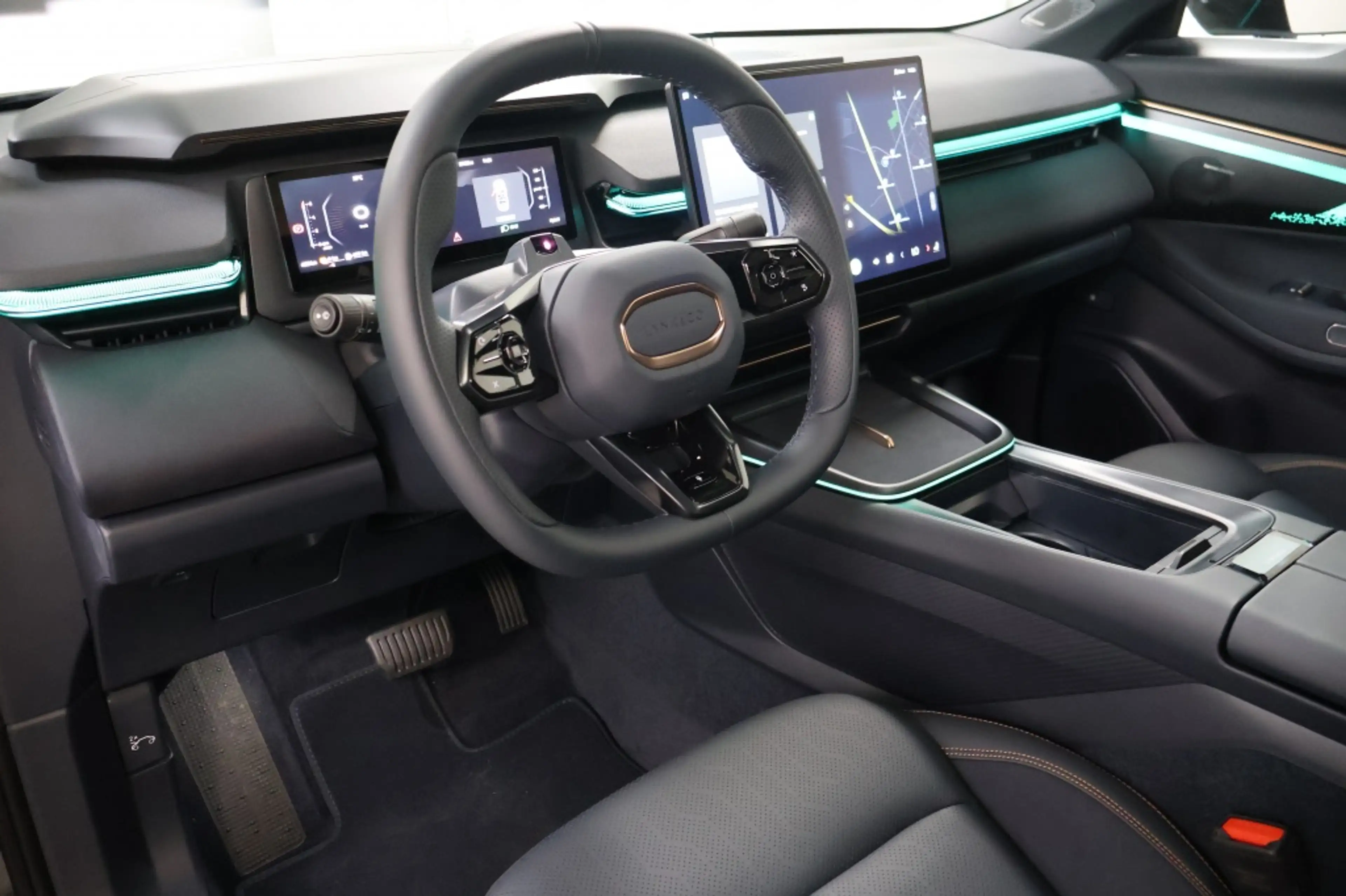 Lynk & Co 08 1.5 PHEV More | Tot 200 km Elektrisch — photo 7