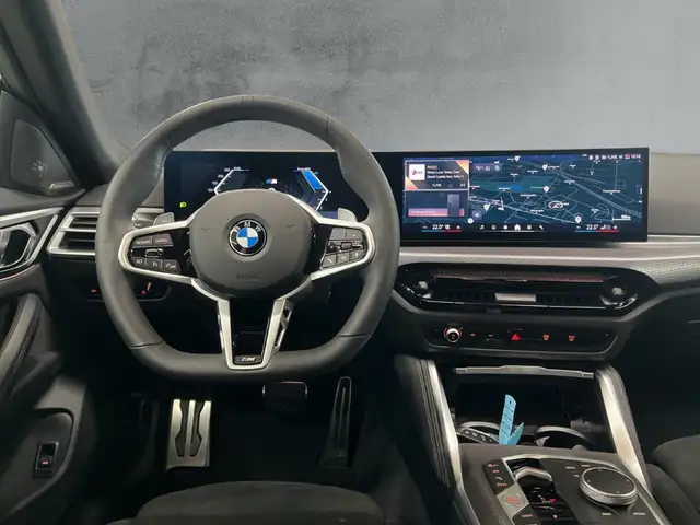 BMW 4 Series view 10