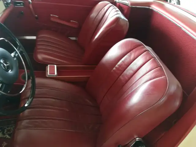 Mercedes-Benz SL 280 "Pagode" Schalter Ansicht 36
