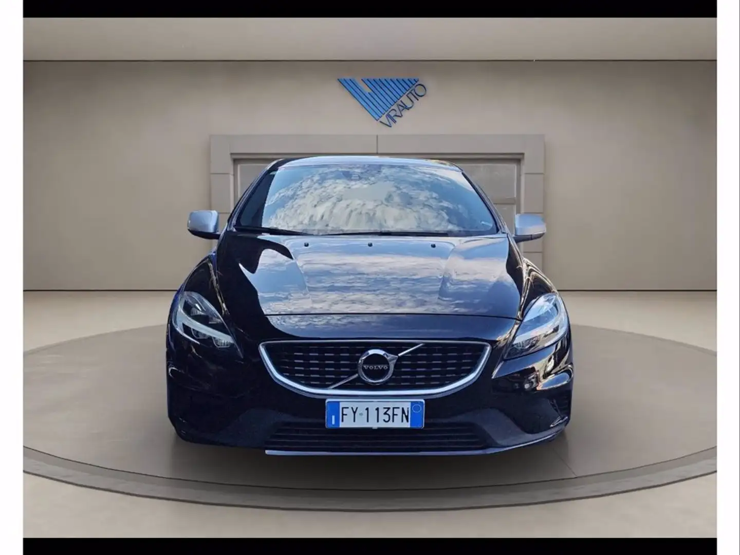 Volvo V40 2.0 d2 R-design Nero - 2