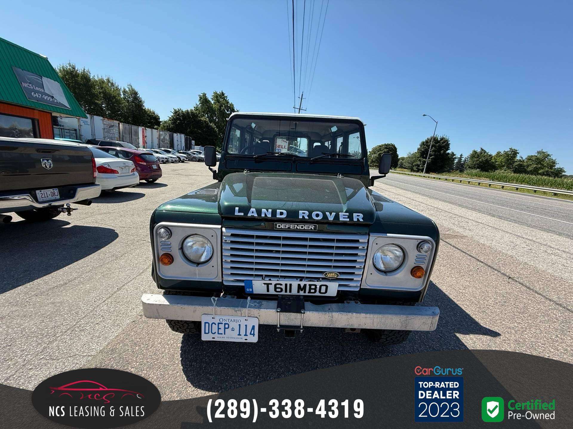 1999 Land Rover Defender 110 alt 4