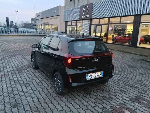 Kia Picanto view 4