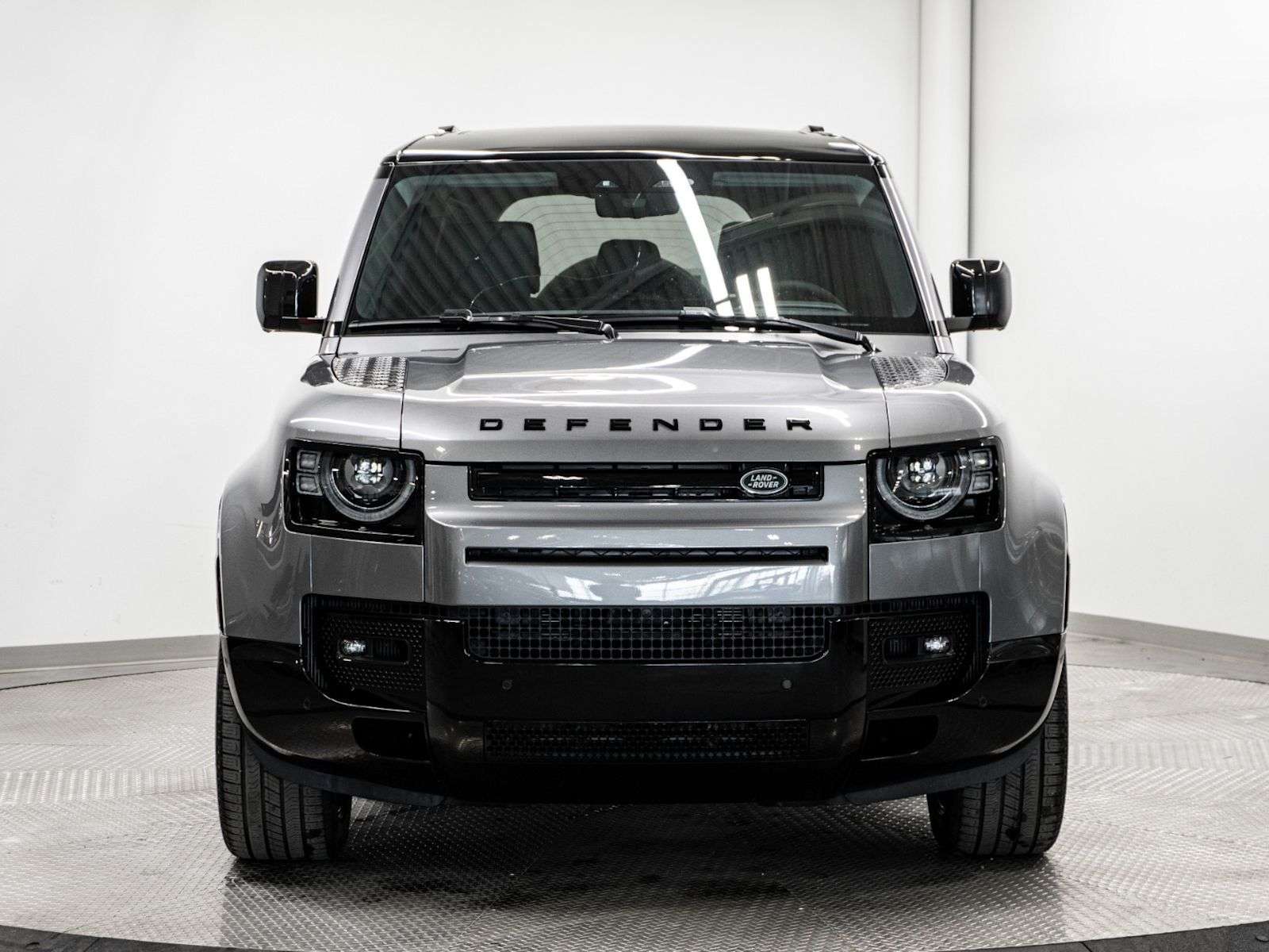 2024 Land Rover Defender X-DYNAMIC SE 110 | OFF ROAD PACK | 22 INCH WHEELS thumb 8