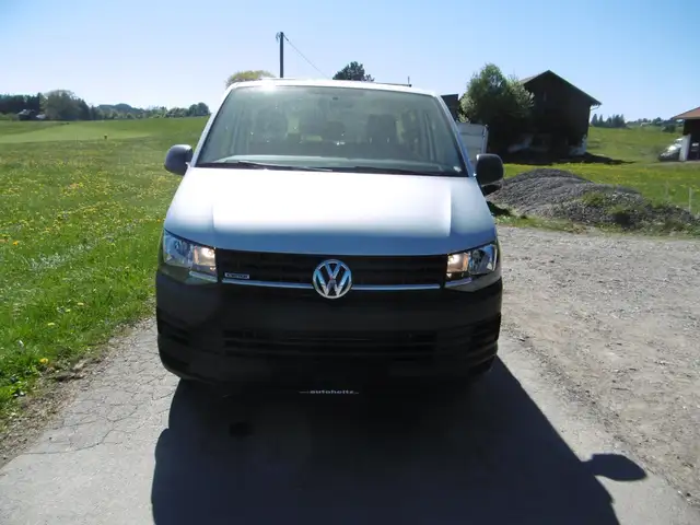 Volkswagen T6 Kombi Kombi lang 4Motion 8 Sitzer