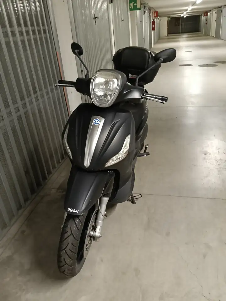 Piaggio Beverly 125
