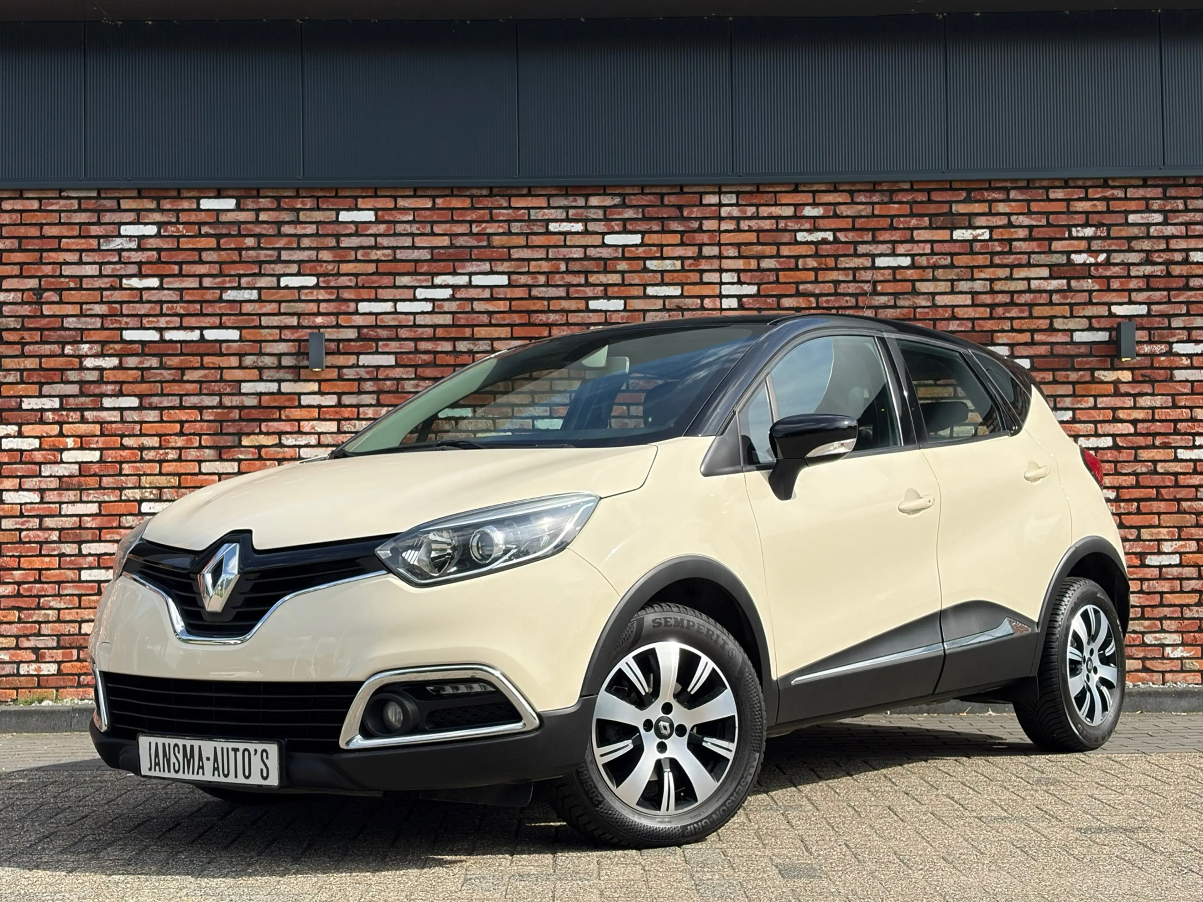 Renault Captur 1.2 TCe Dynamique Automaat Camera Nav/Cruise Clima