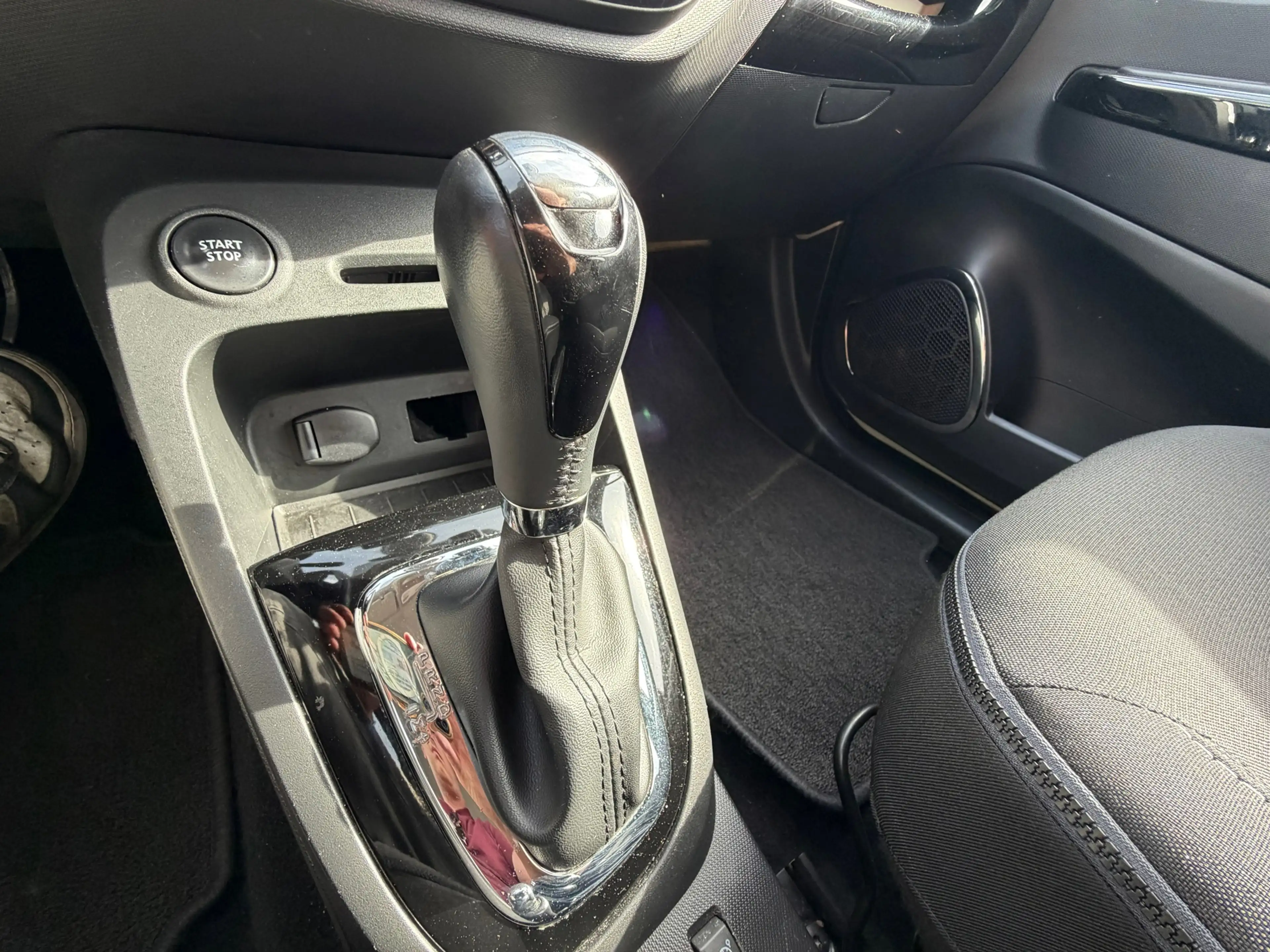 Renault Captur 1.2 TCe Dynamique Automaat Camera Nav/Cruise Clima — photo 4