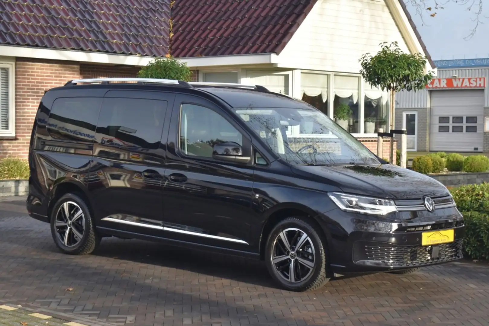 Volkswagen Caddy MAXI 1.5 TSI 115pk DSG STYLE , LED, Camera, Navi, Zwart - 1