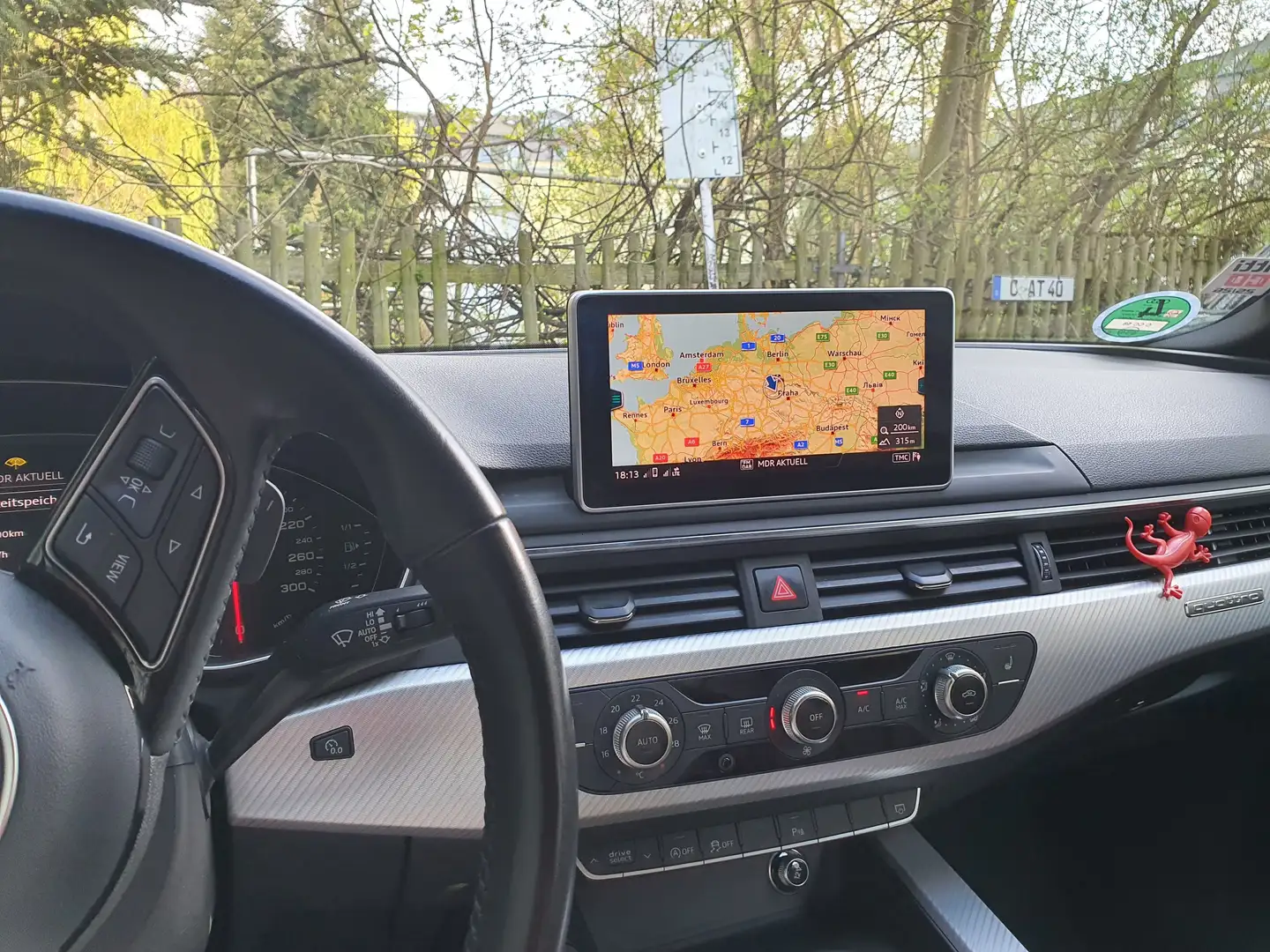 Audi A5 Sportback 40 TDI quattro S tronic design Rot - 2