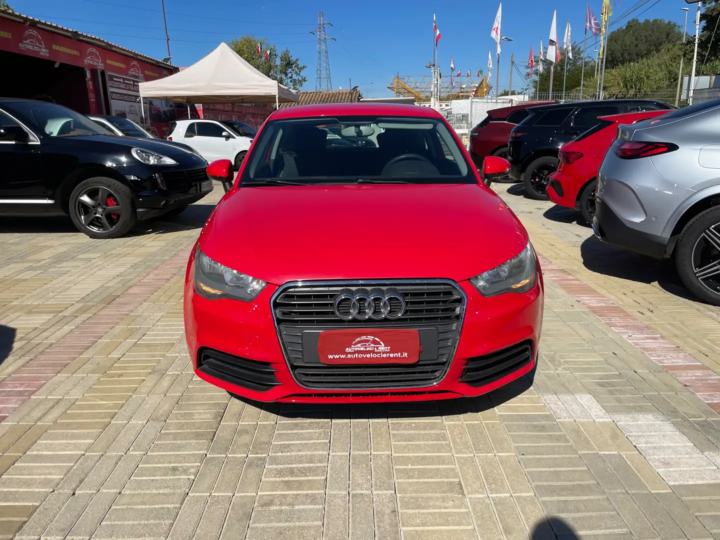 Audi A1 A1 I 2010 3p 1.6 tdi Attraction 105cv Rosso - 1