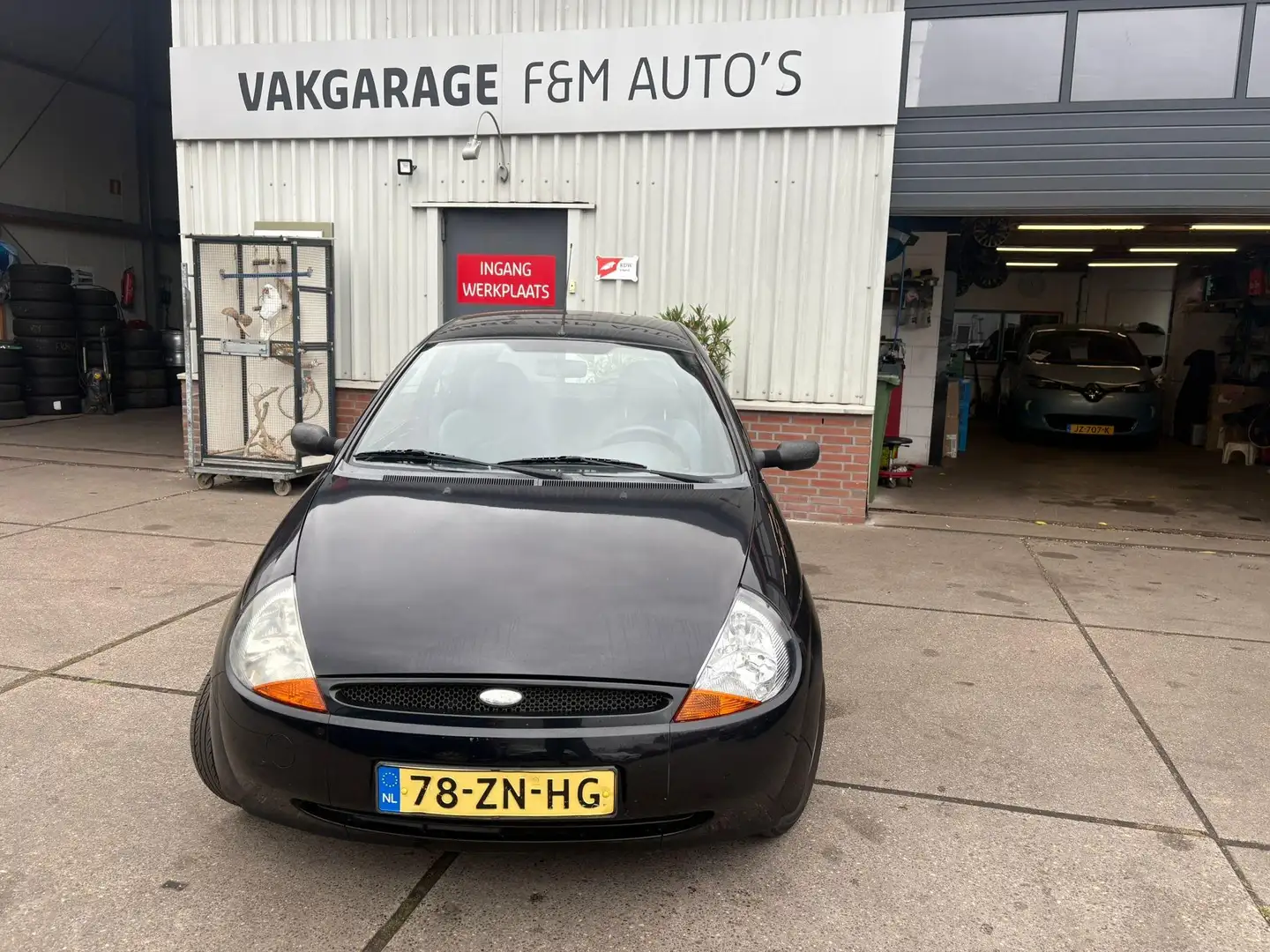 Ford Ka/Ka+ 1.3 Cool & Sound crna - 2