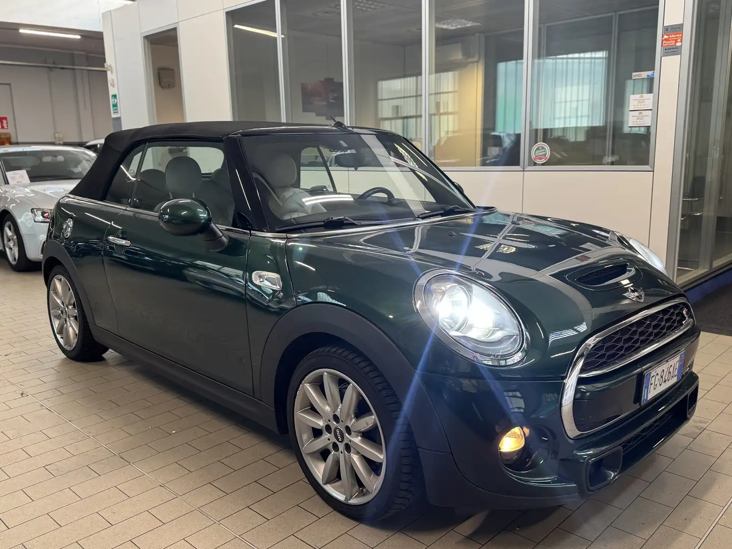 MINI Cooper S Cabrio 2.0 auto BRITISH GREEN TAGLIANDI MINI PREZZO REALE Verde - 2