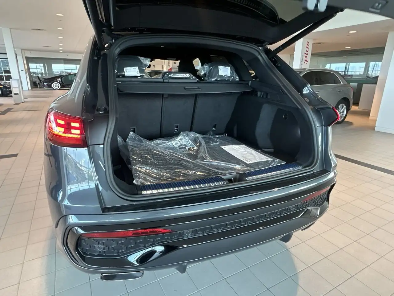 Audi Q5 снимка Audi Q5