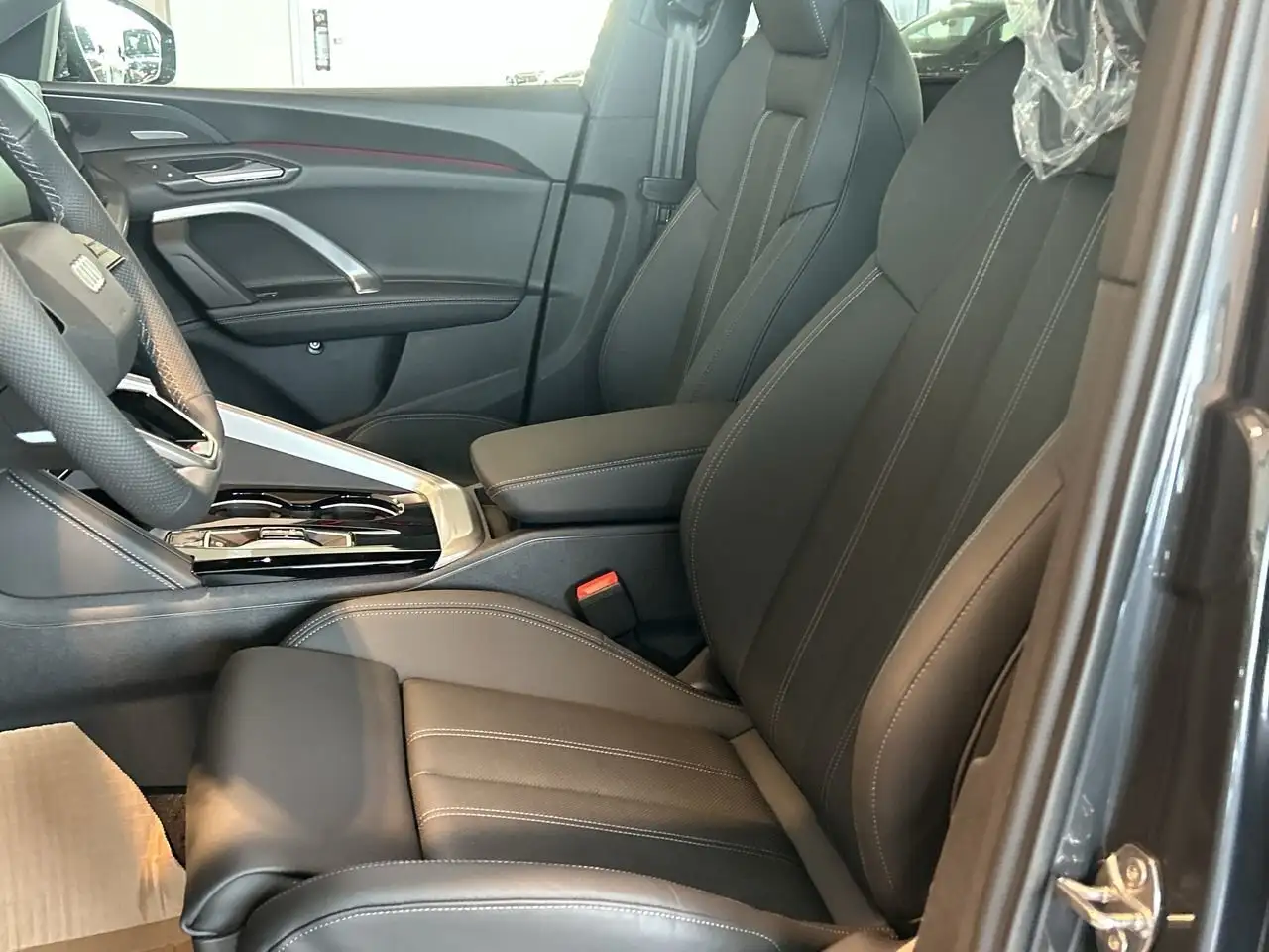 Audi Q5 снимка Audi Q5