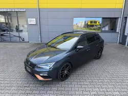Seat Leon ST Cupra 300 4Drive LEDER/NAVI/PANO/SHZ/AHK
