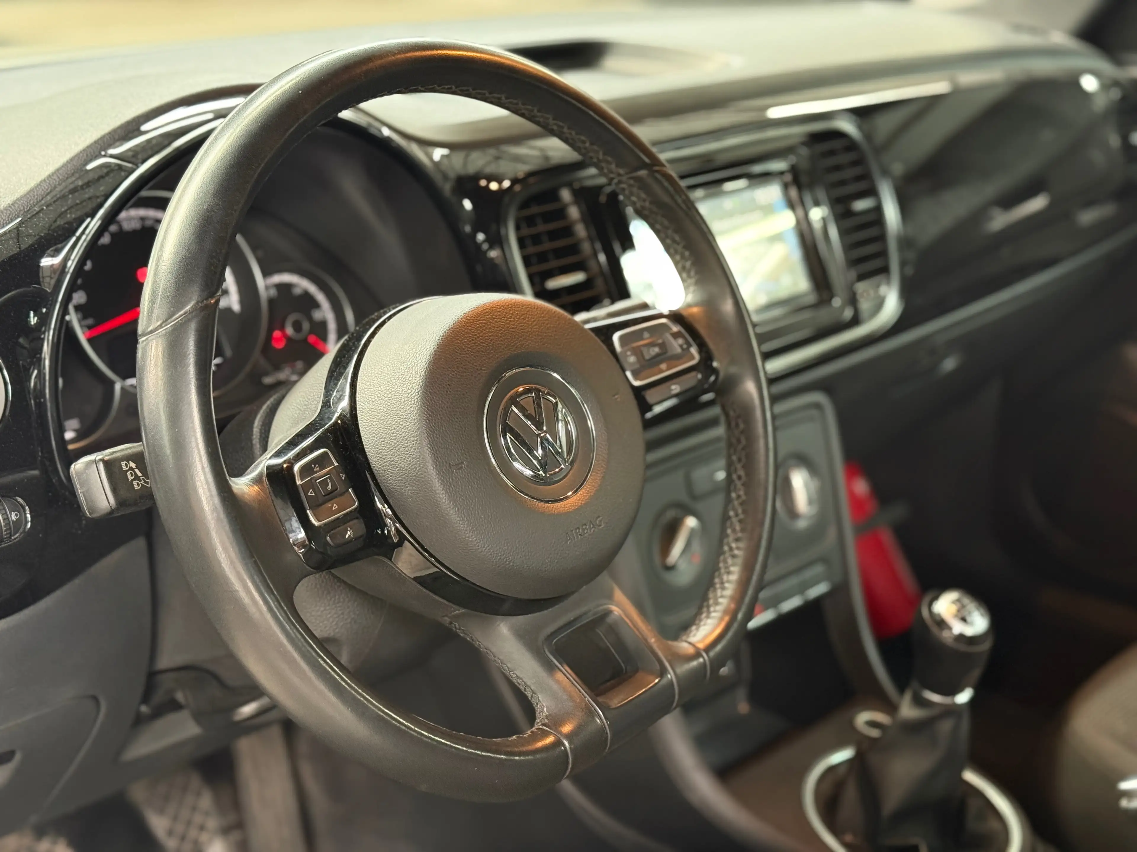 Volkswagen Beetle 1.2 TSI * CARPLAY * GPS * RADAR * GARANTIE — photo 7