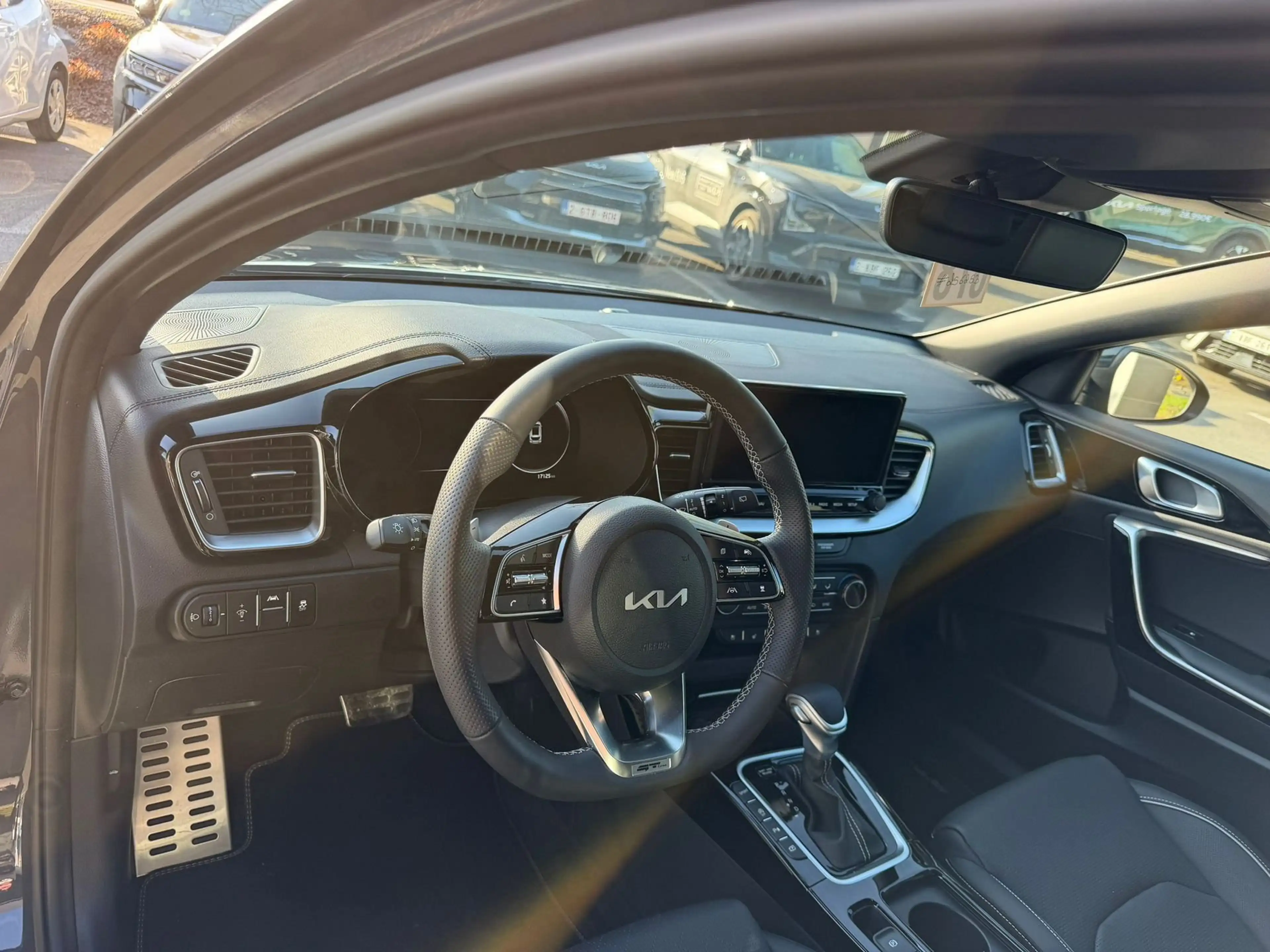 Kia Ceed / cee'd T-GDi ISG GT Line Plus DCT7 — photo 8