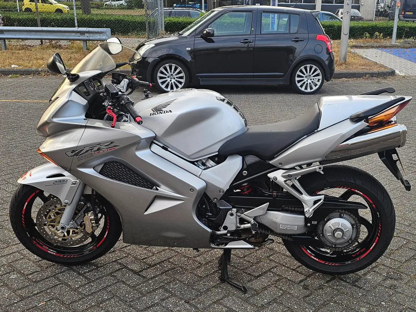 Honda VFR 800 FI ABS Grijs - 1