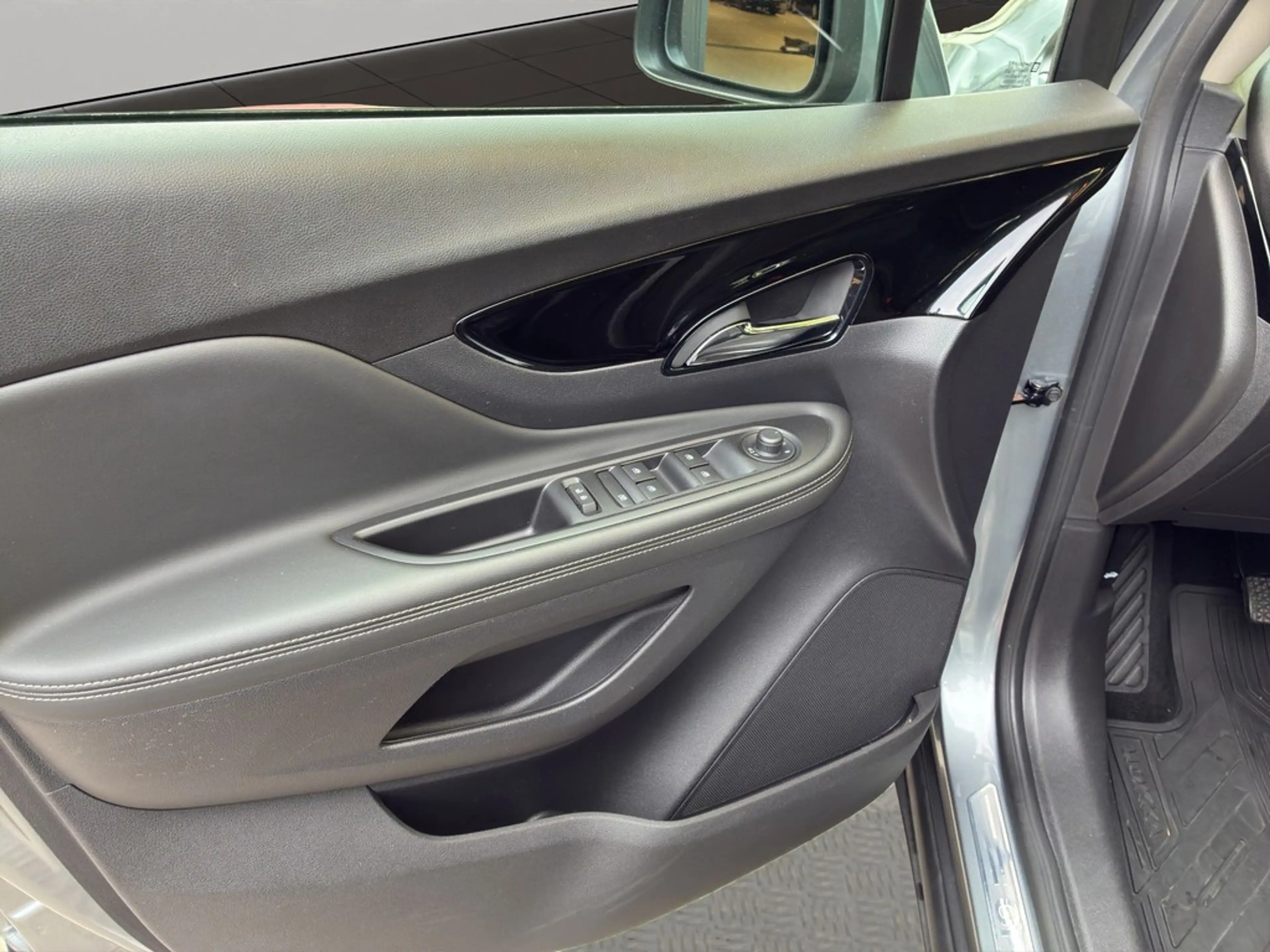 Opel Mokka X 1.4 6G SG 120 Jahre — photo 10