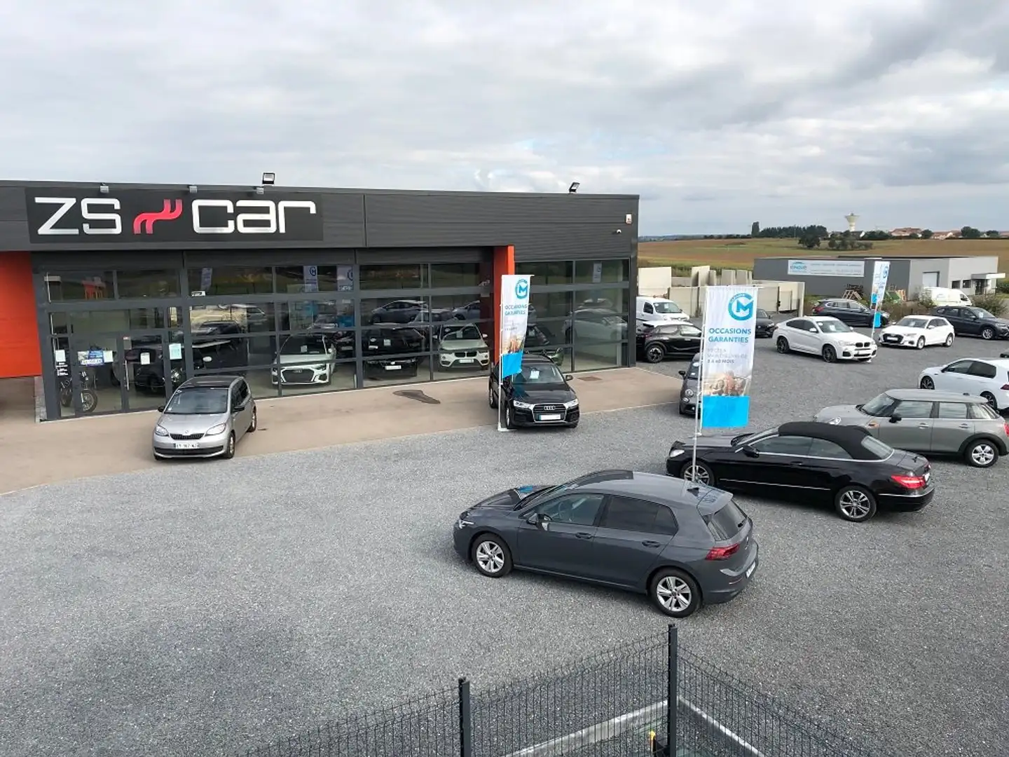 SEAT Arona Arona 1.0 EcoTSI 110 ch Start/Stop BVM6 Style Grau - 2