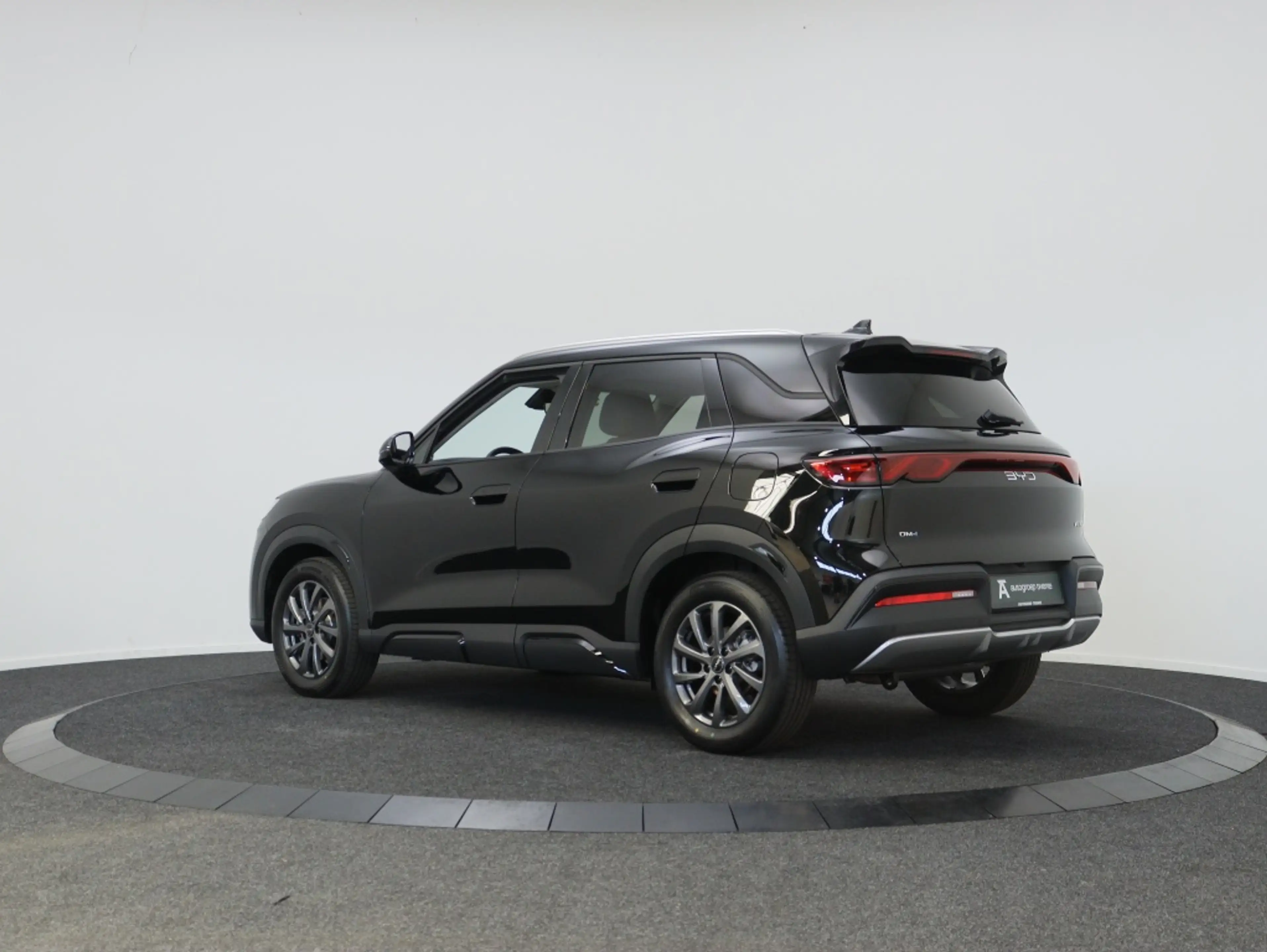 BYD Atto 2 Boost 18 kWh Plug-In | BYD Dealer | Private Lease — photo 8