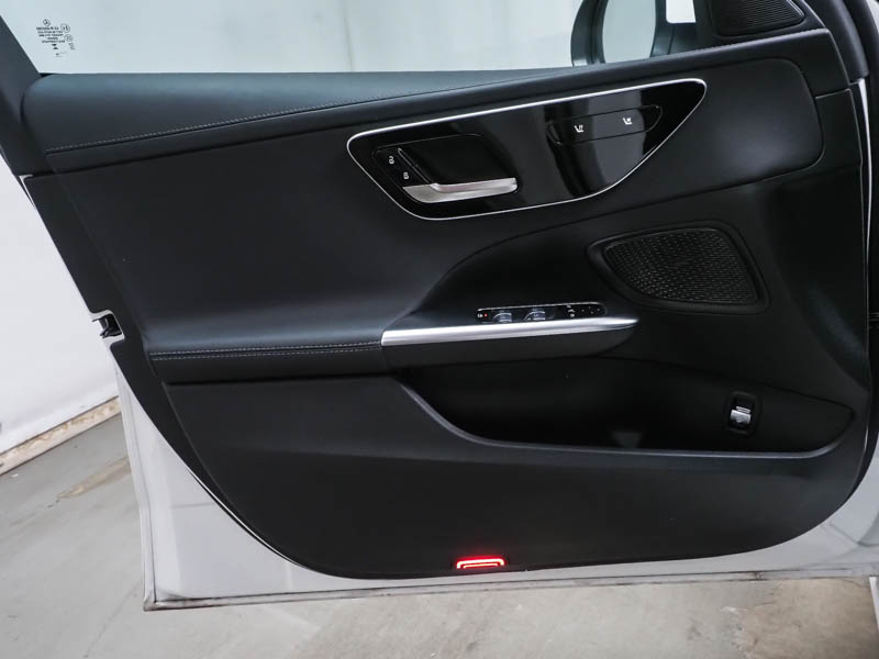 Mercedes-Benz C 180 Avantgarde/LED/Cam/Leder/Sitzklima/Totw/17 — photo 9