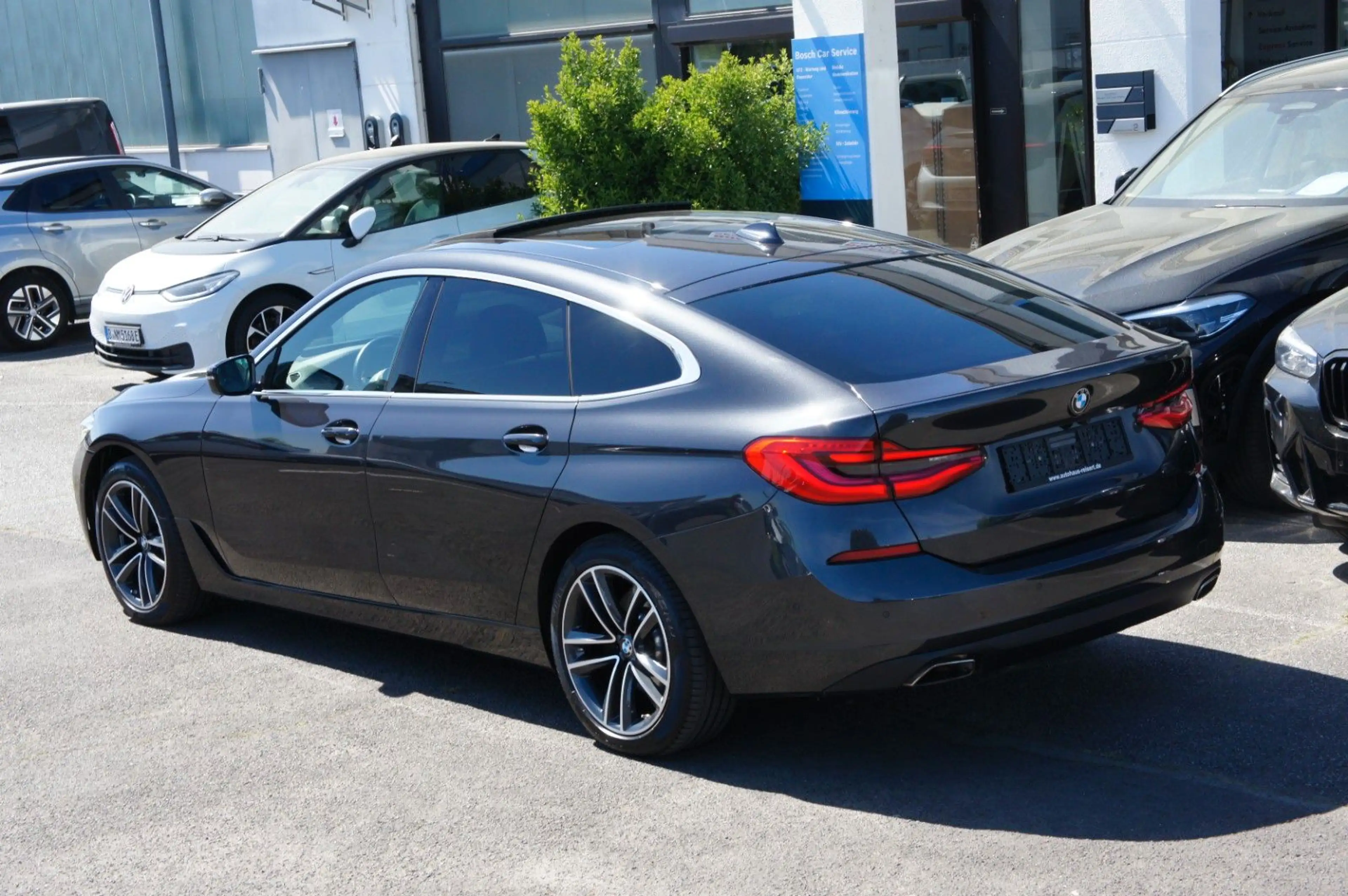 BMW 640 640d 4x4*LEDER*STHZ*LED*1HD*19Z*ACC*SSD*AHK*AIR — photo 4