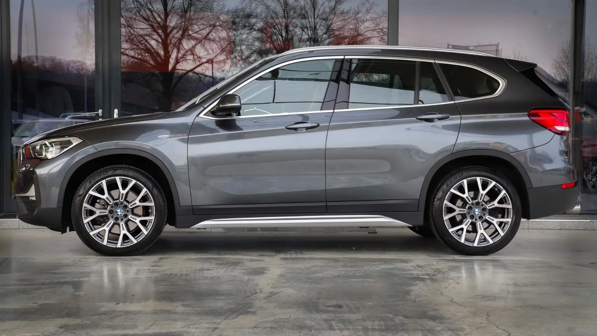BMW X1 xDrive 20 d xLine *1.Hand/AHK/Temp./SHZ* Grigio - 2