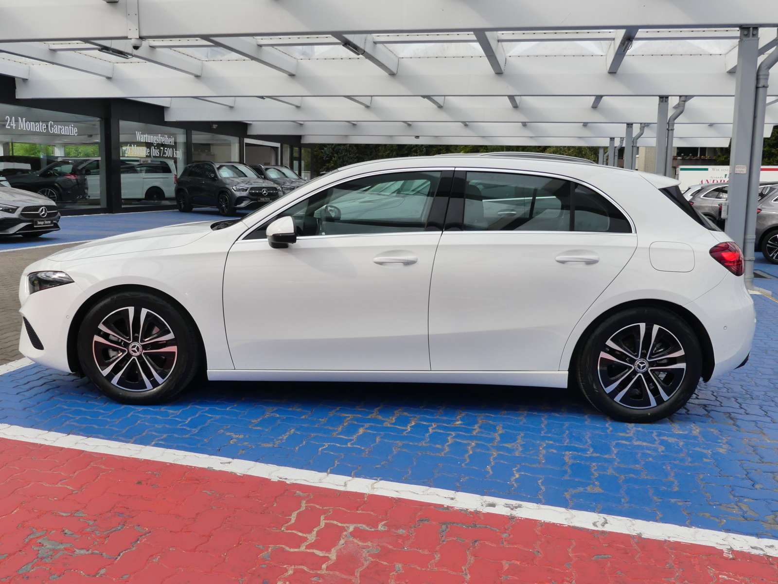 Mercedes-Benz A 180
