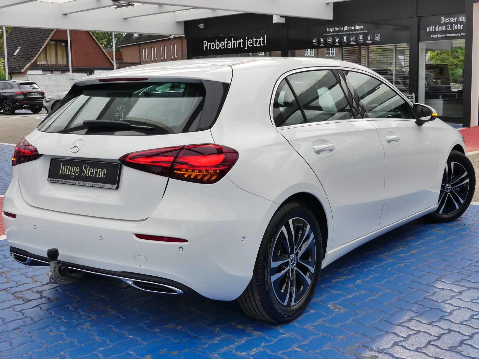 Mercedes-Benz A 180