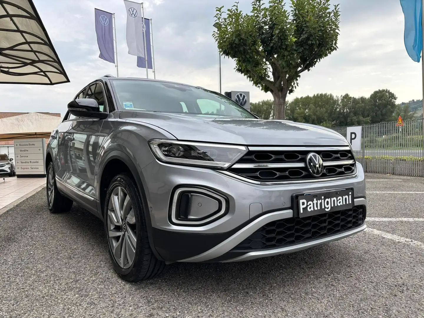 Volkswagen T-Roc 2.0 tdi Style 115cv - UNICO PROPRIETARIO Argento - 1
