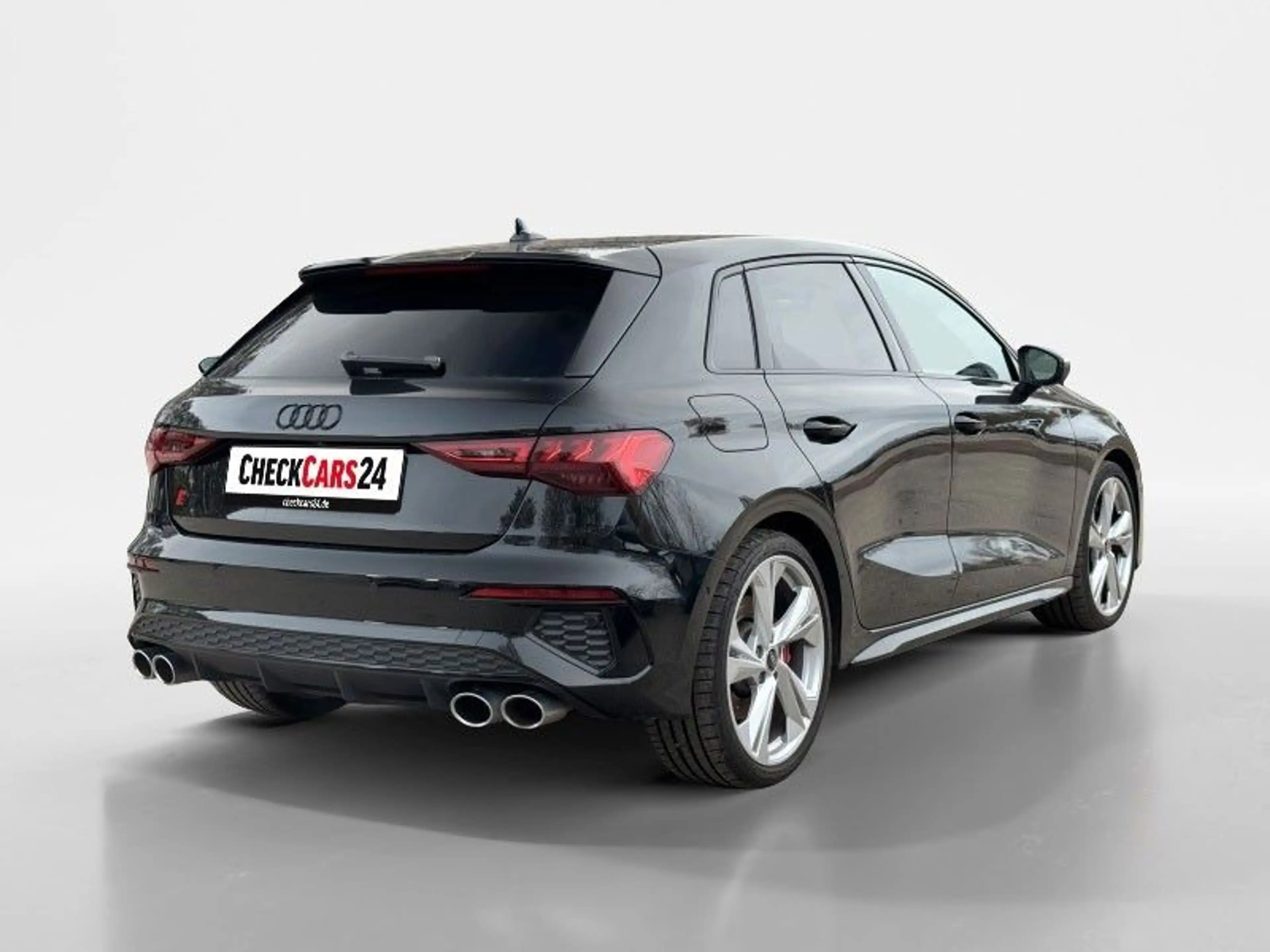 Audi S3 Sportback 2.0 TFSI quattro — photo 9