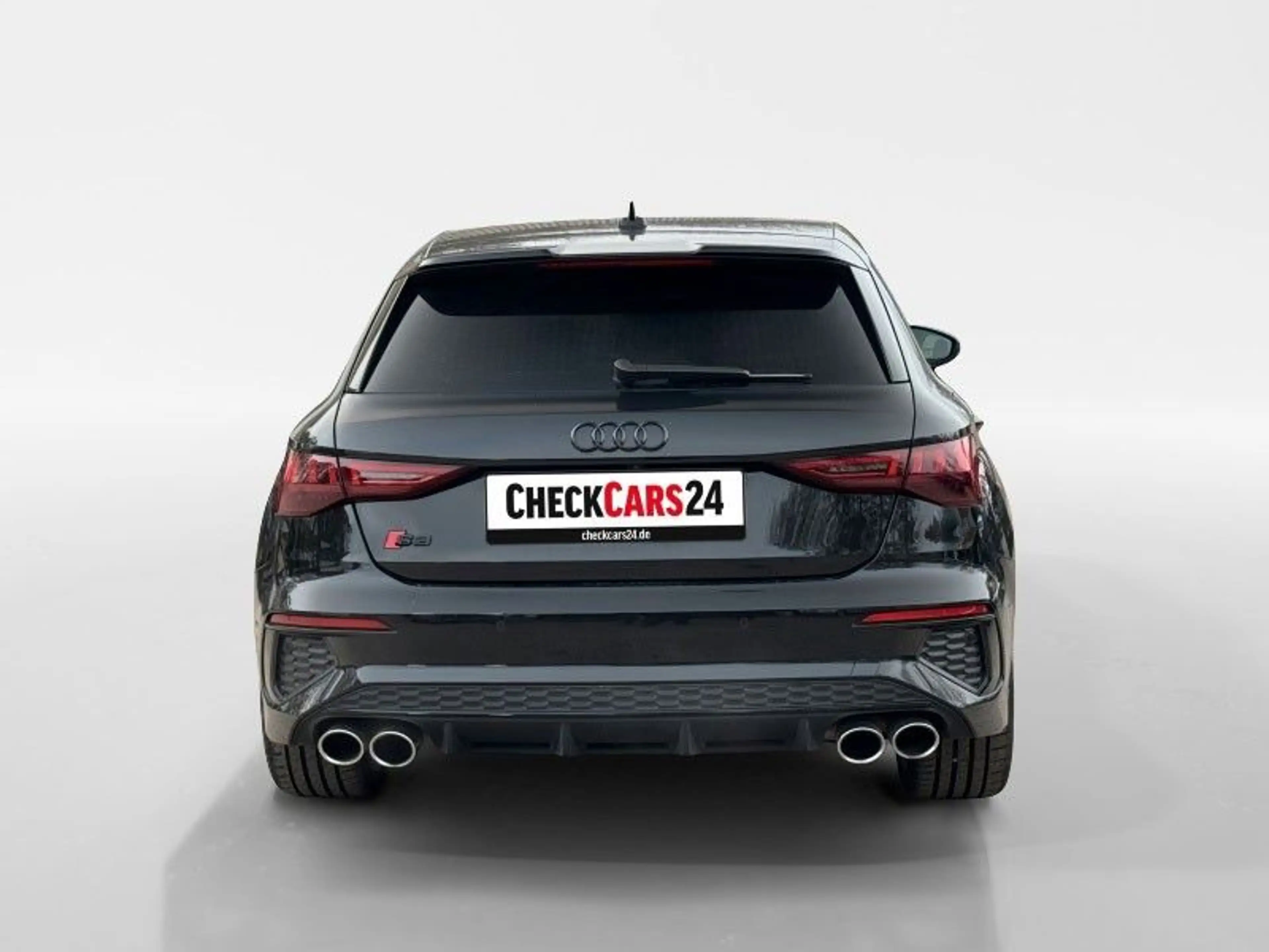 Audi S3 Sportback 2.0 TFSI quattro — photo 3