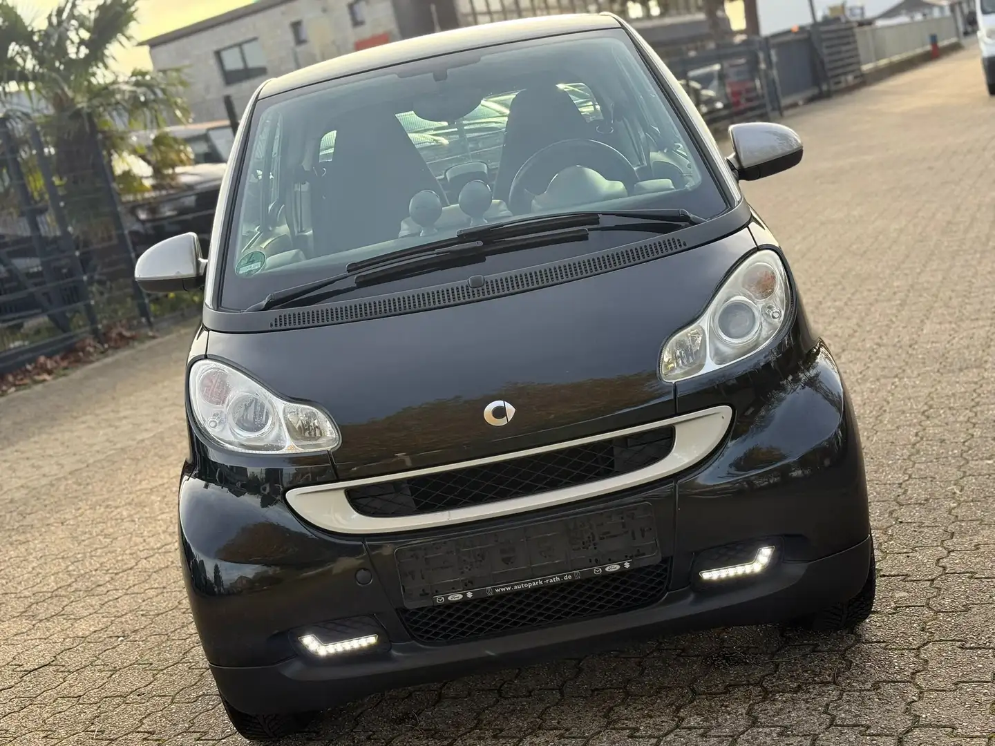 smart forTwo Micro Hybrid Drive 52 kW Klima Alu Gris - 2